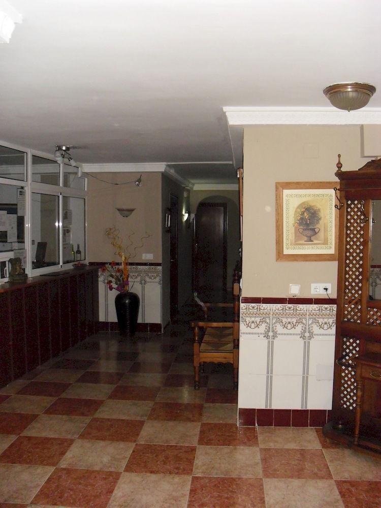 Virgen Del Rocio II Hotell Torremolinos Eksteriør bilde
